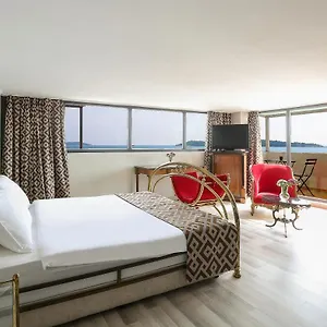 Hotel Pera, Urla